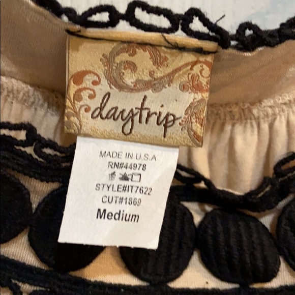 Top - Picture 4 of 5